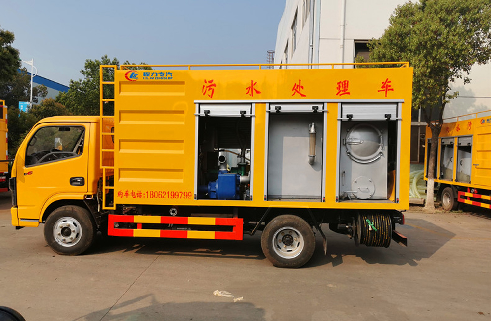 马群村污水分离车
